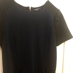 Madewell black/navy colorblock dress- 6